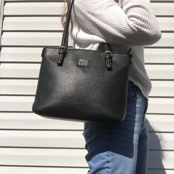 Anne Klein black faux leather bag/ tote bag with polka dot lining - Picture 15 of 15